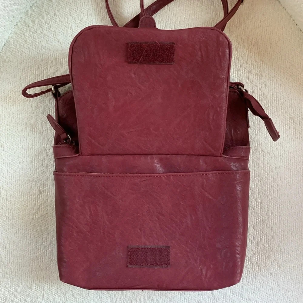 MultiSac Burgundy Crossbody Bag Washable Pebbled Faux Leather Multiple Pockets - Picture 6 of 11